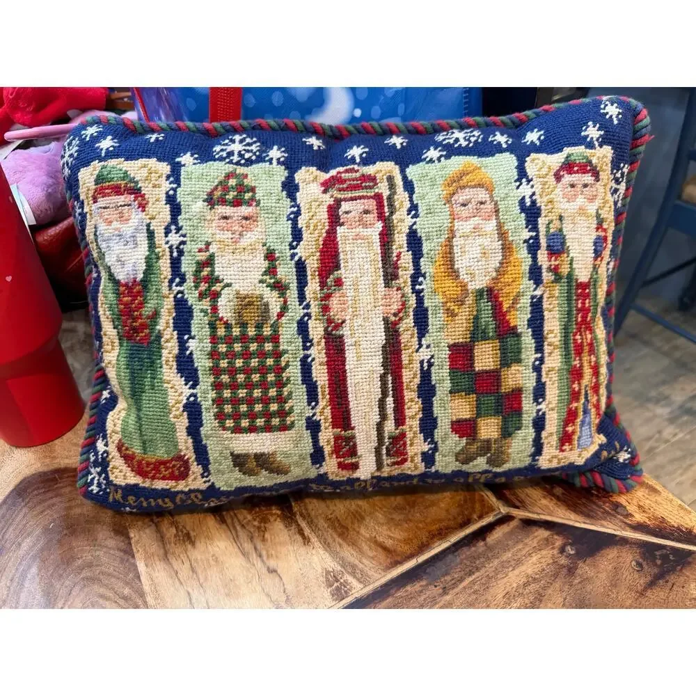 Unbranded santa claus